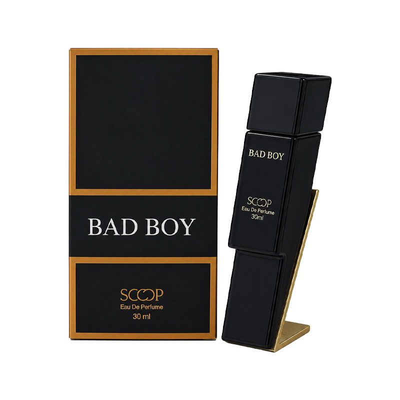 عطر کارولینا هررا بد بوی شرکتی